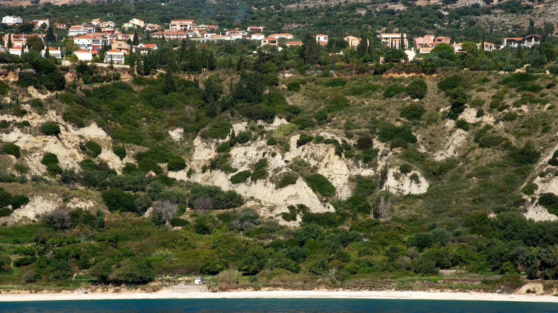 Eleftheria Apartments Vlachata