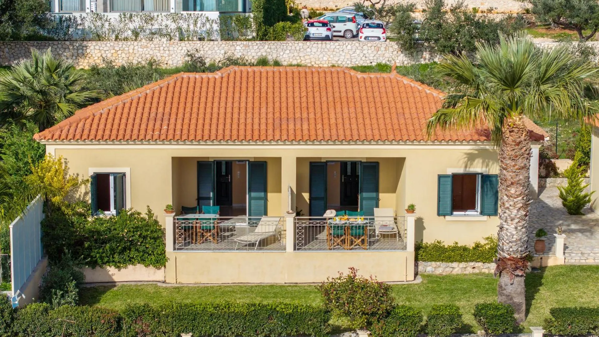 Eleftheria Apartments Vlachata